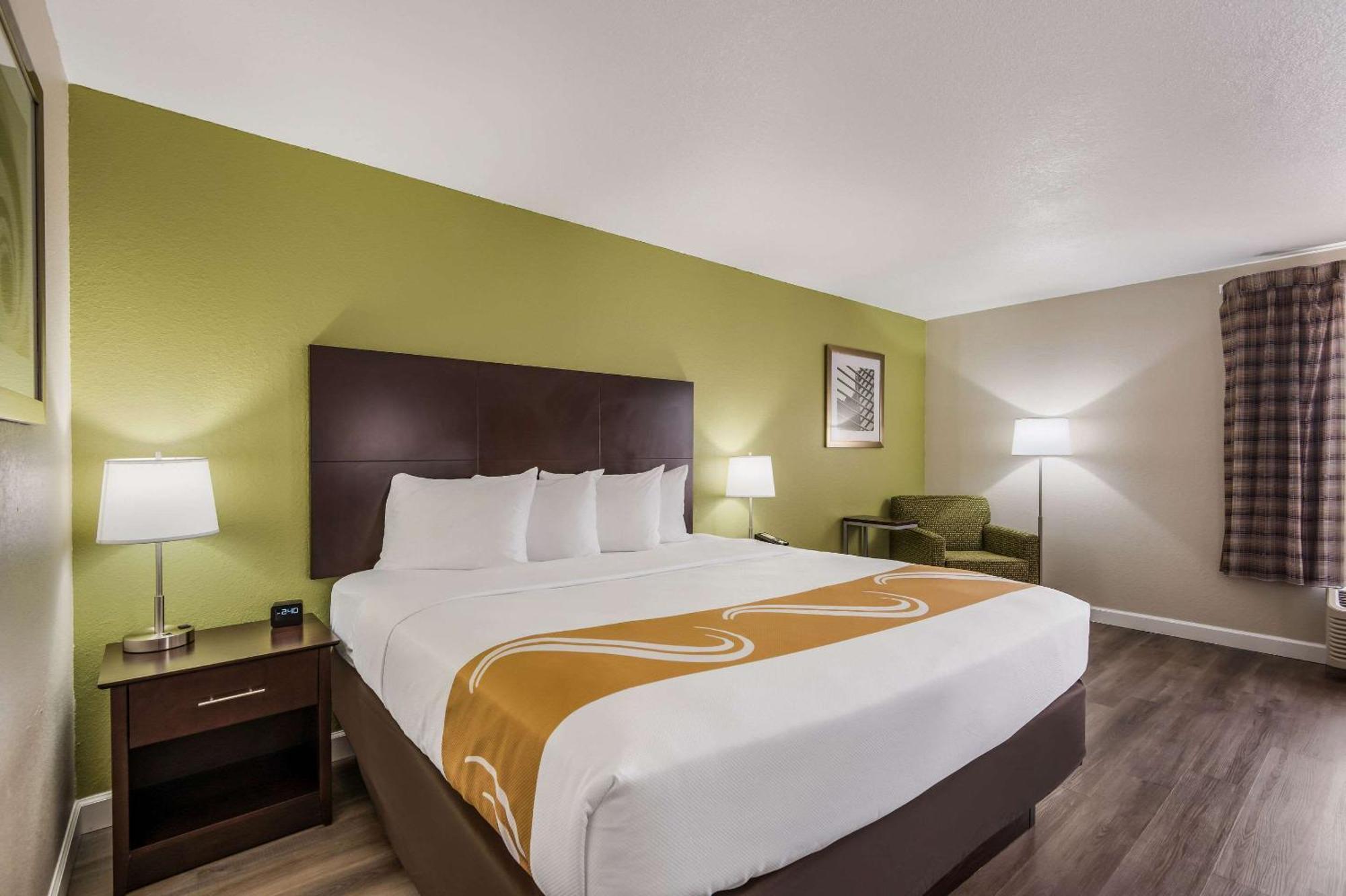 Quality Inn & Suites Quincy - Downtown المظهر الخارجي الصورة